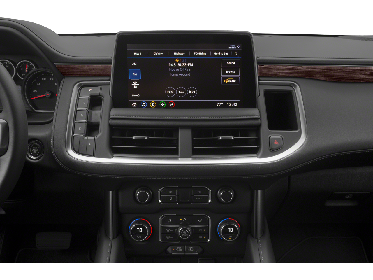 2023 Chevrolet Suburban 2WD LS
