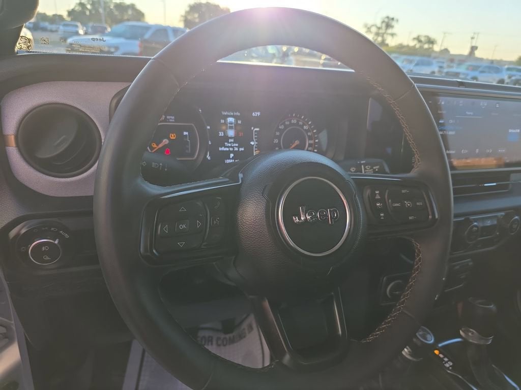 2024 Jeep Gladiator Sport S