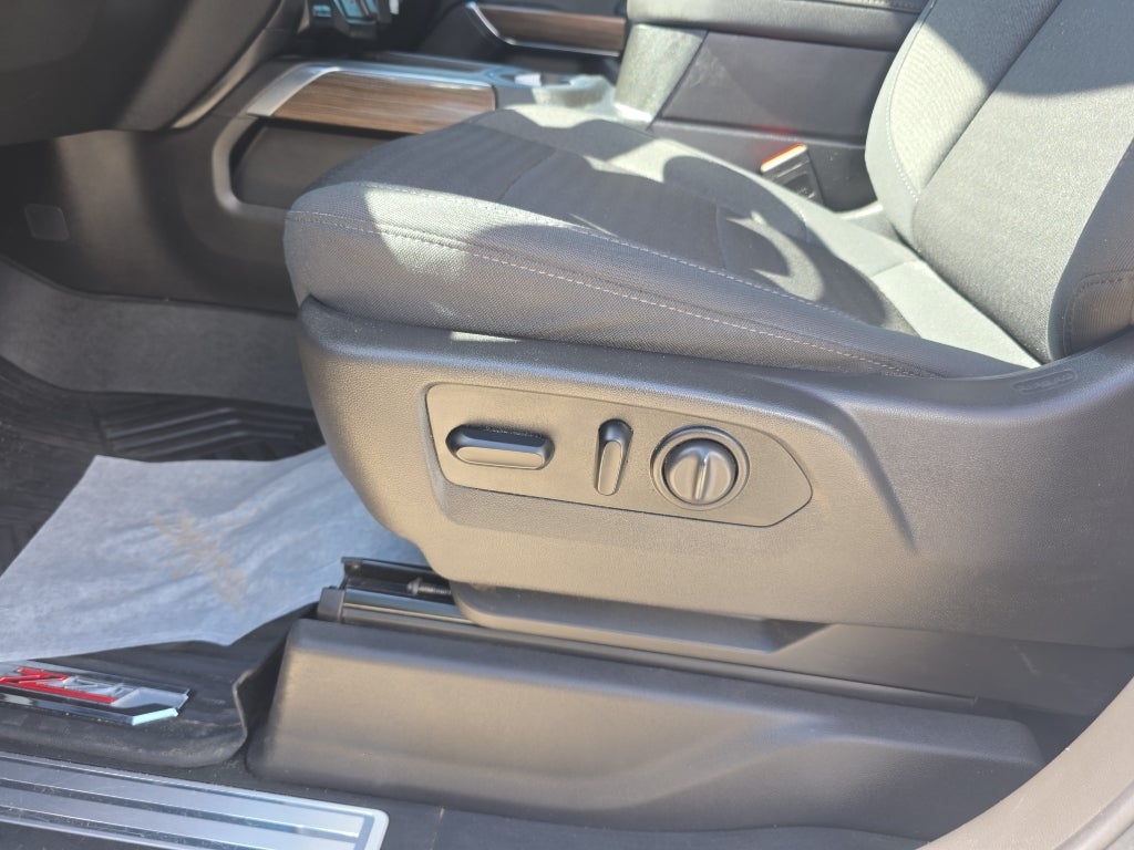2020 Chevrolet Silverado LT