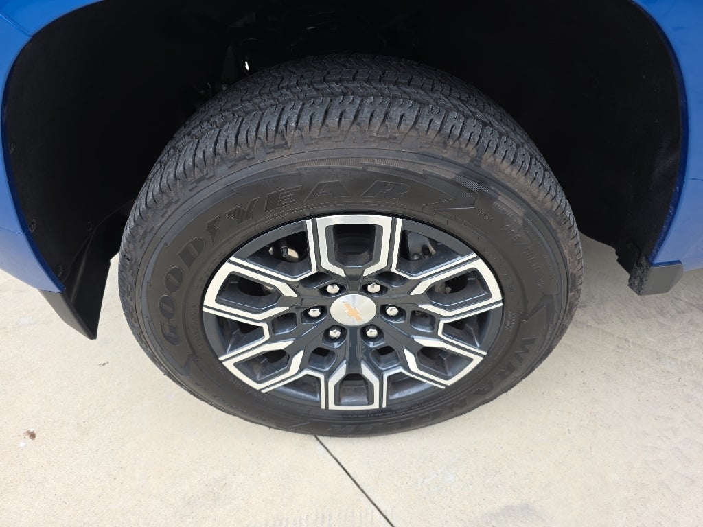2024 Chevrolet Colorado 2WD LT