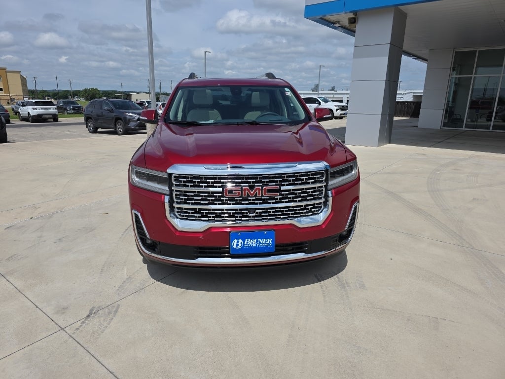 2023 GMC Acadia Denali
