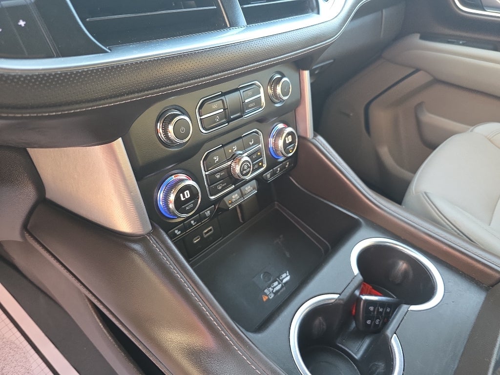 2022 GMC Yukon SLT