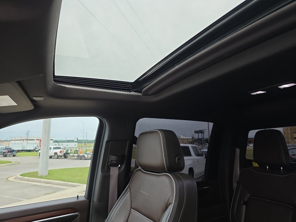 2024 GMC Sierra Denali