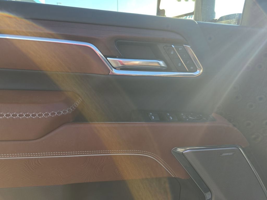 2024 GMC Sierra 2500HD Denali Ultimate