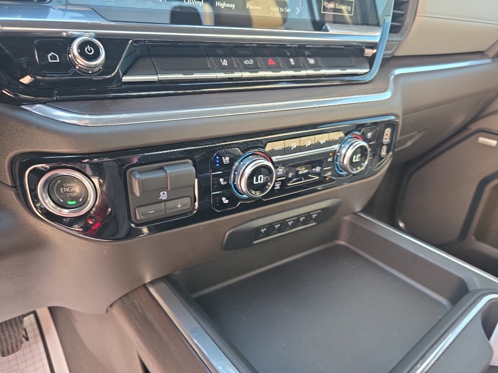 2026 GMC Sierra SLT