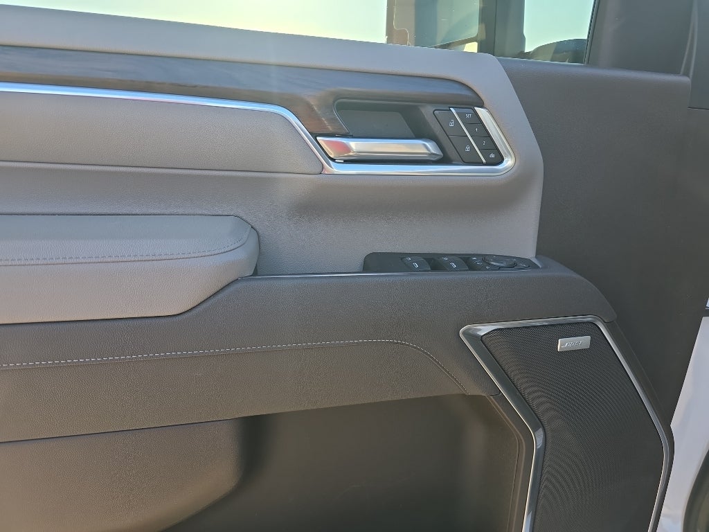 2026 GMC Sierra SLT
