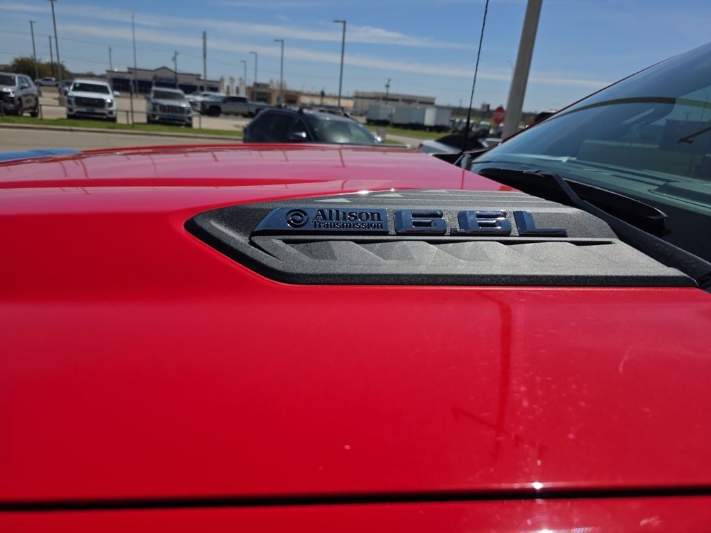 2024 Chevrolet Silverado LT