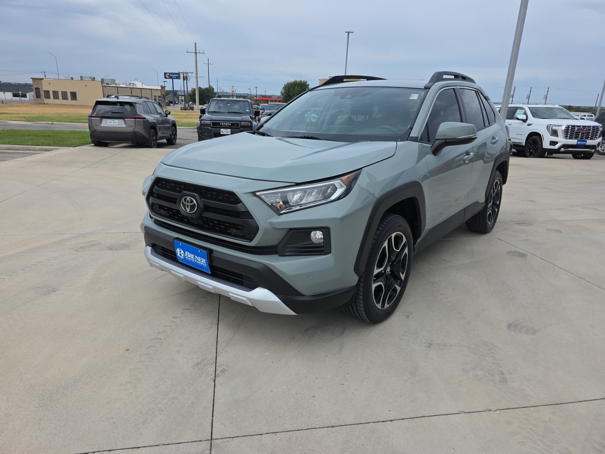 2019 Toyota RAV4 Adventure