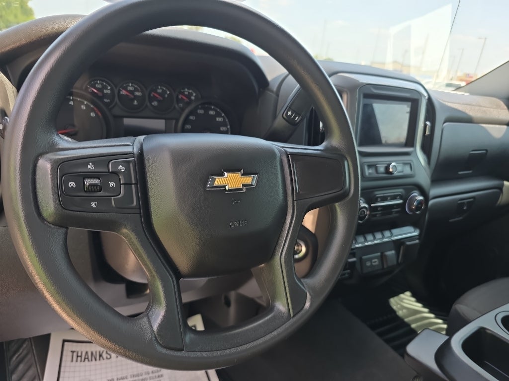 2024 Chevrolet Silverado Custom