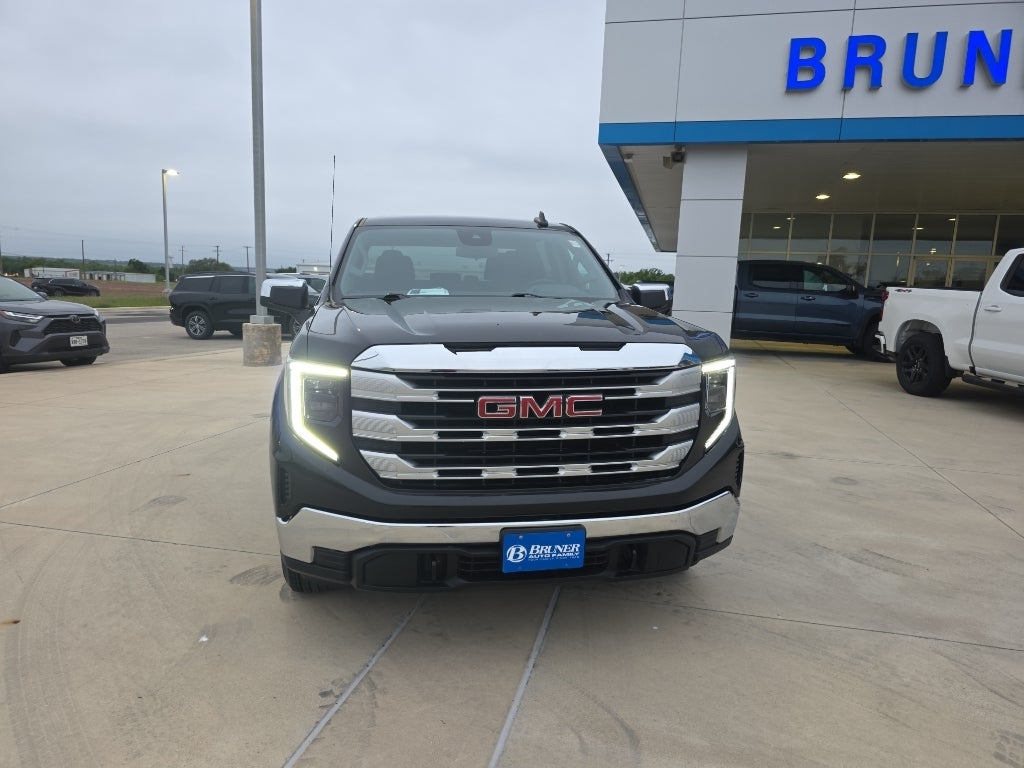 2023 GMC Sierra SLE