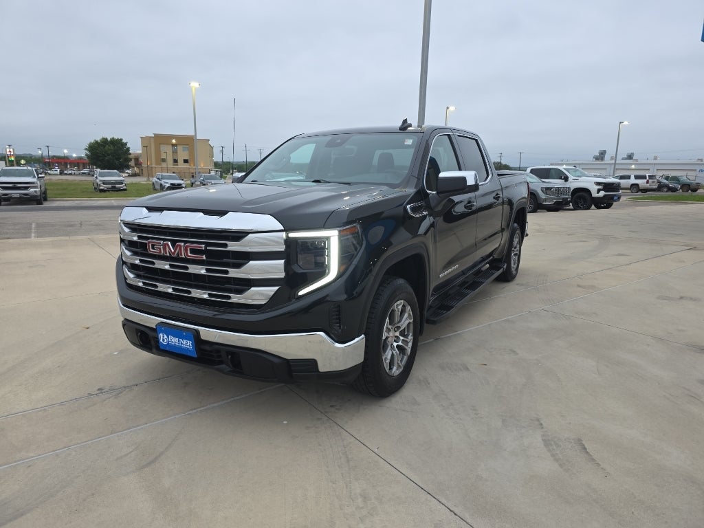 2023 GMC Sierra SLE
