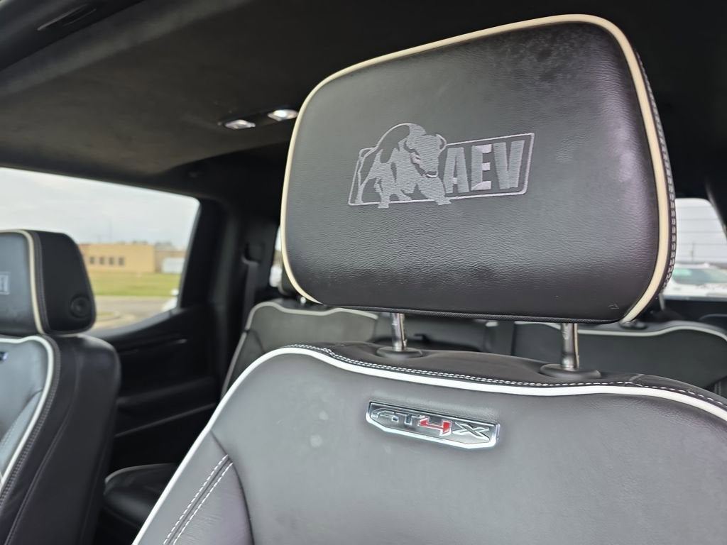 2023 GMC Sierra 1500 AT4X