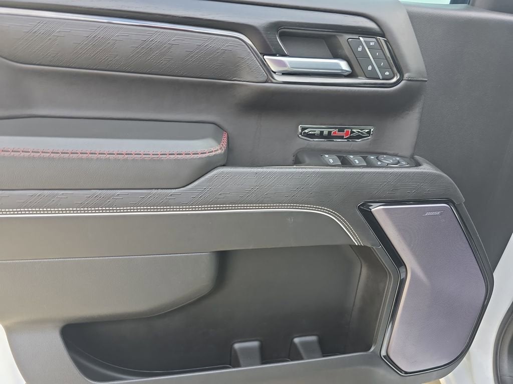 2023 GMC Sierra 1500 AT4X