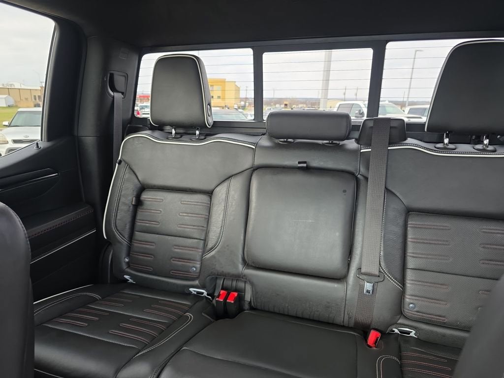 2023 GMC Sierra 1500 AT4X