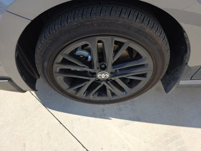 2025 Toyota Camry Hybrid SE