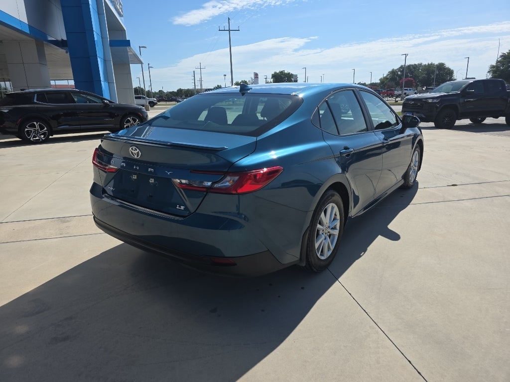 2026 Toyota Camry Hybrid LE