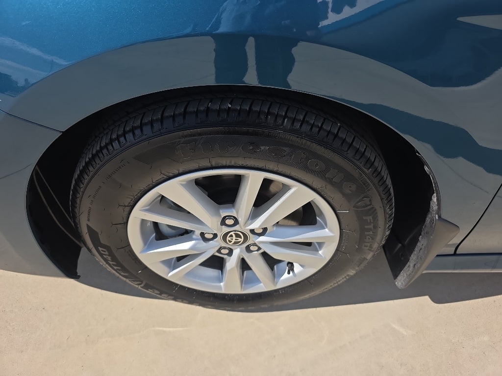 2026 Toyota Camry Hybrid LE