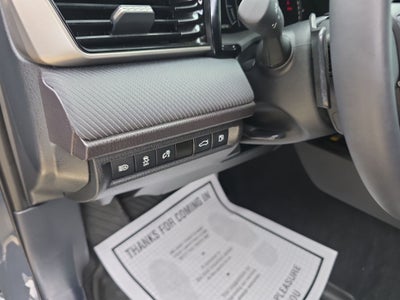 2025 Toyota Camry Hybrid SE