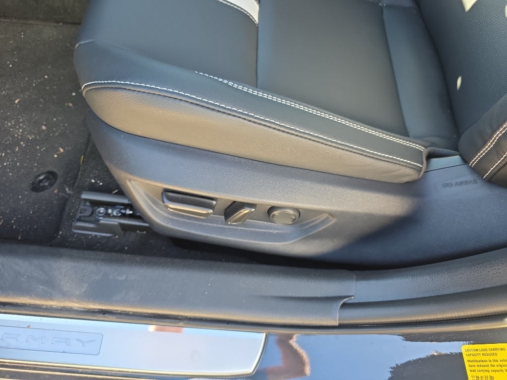 2026 Toyota Camry Hybrid SE