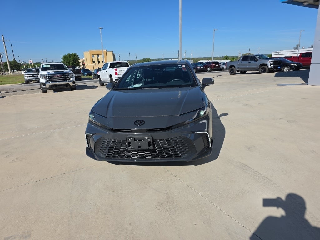 2026 Toyota Camry Hybrid SE