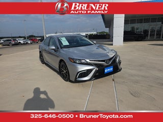 2024 Toyota Camry SE