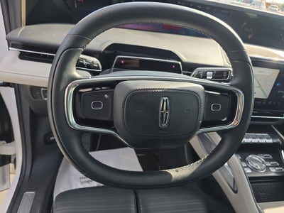 2025 Lincoln Nautilus Reserve