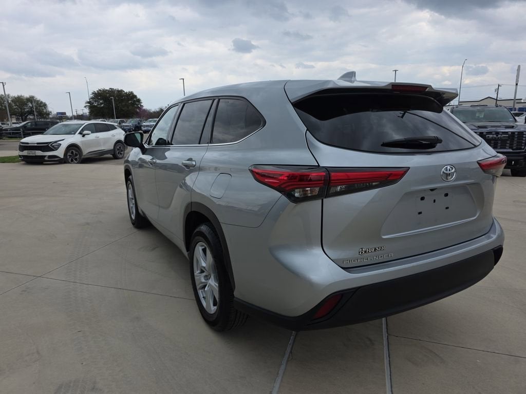 2020 Toyota Highlander L