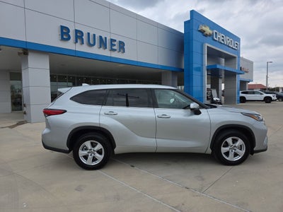 2020 Toyota Highlander L