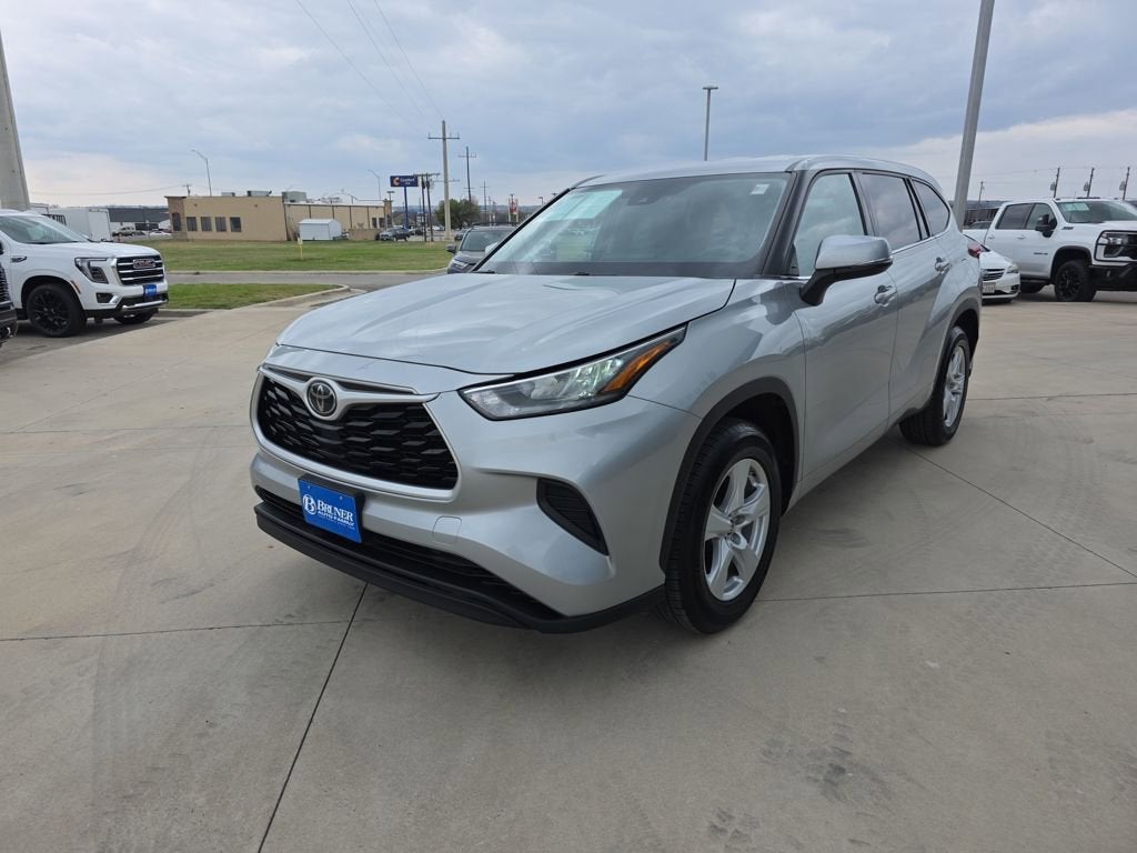 2020 Toyota Highlander L