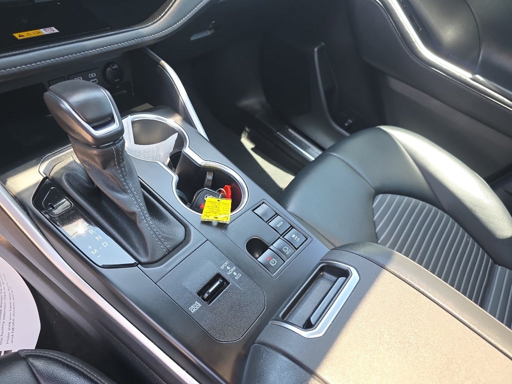 2024 Toyota Highlander Base