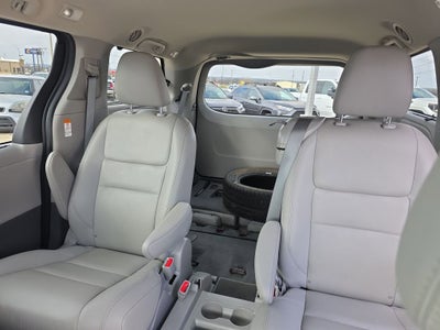 2020 Toyota Sienna Base