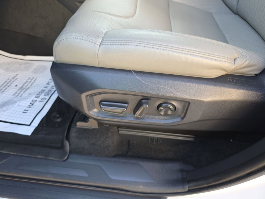 2023 Toyota Tundra 4WD Limited Hybrid