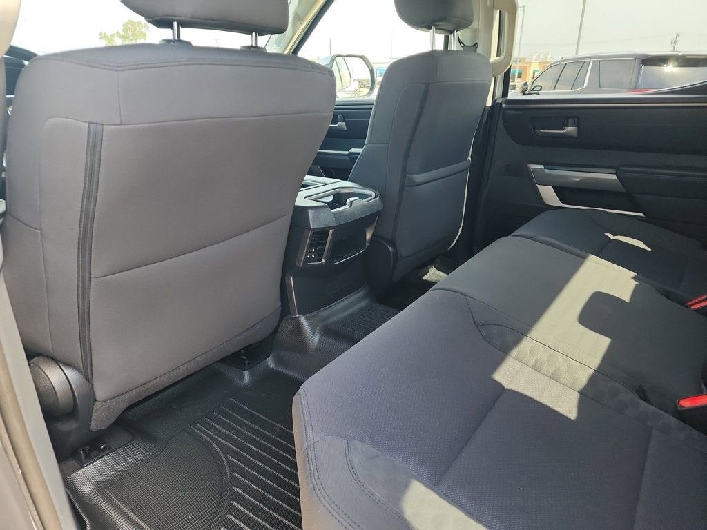 2022 Toyota Tundra 2WD SR5