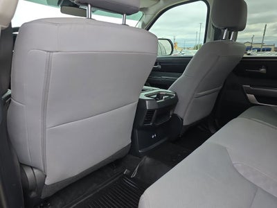 2023 Toyota Tundra 4WD SR5