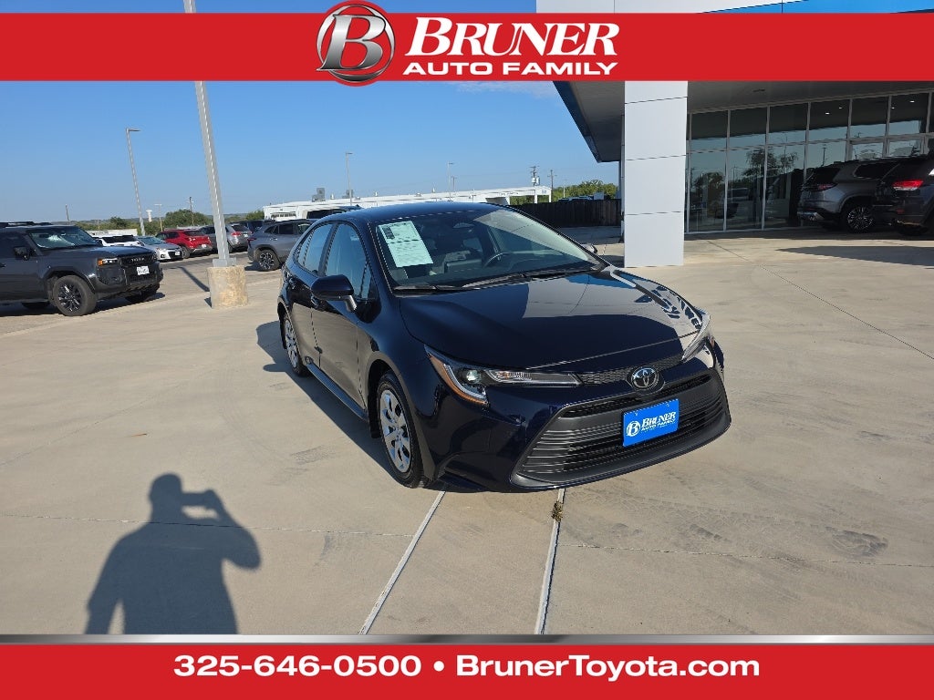 2026 Toyota Corolla LE