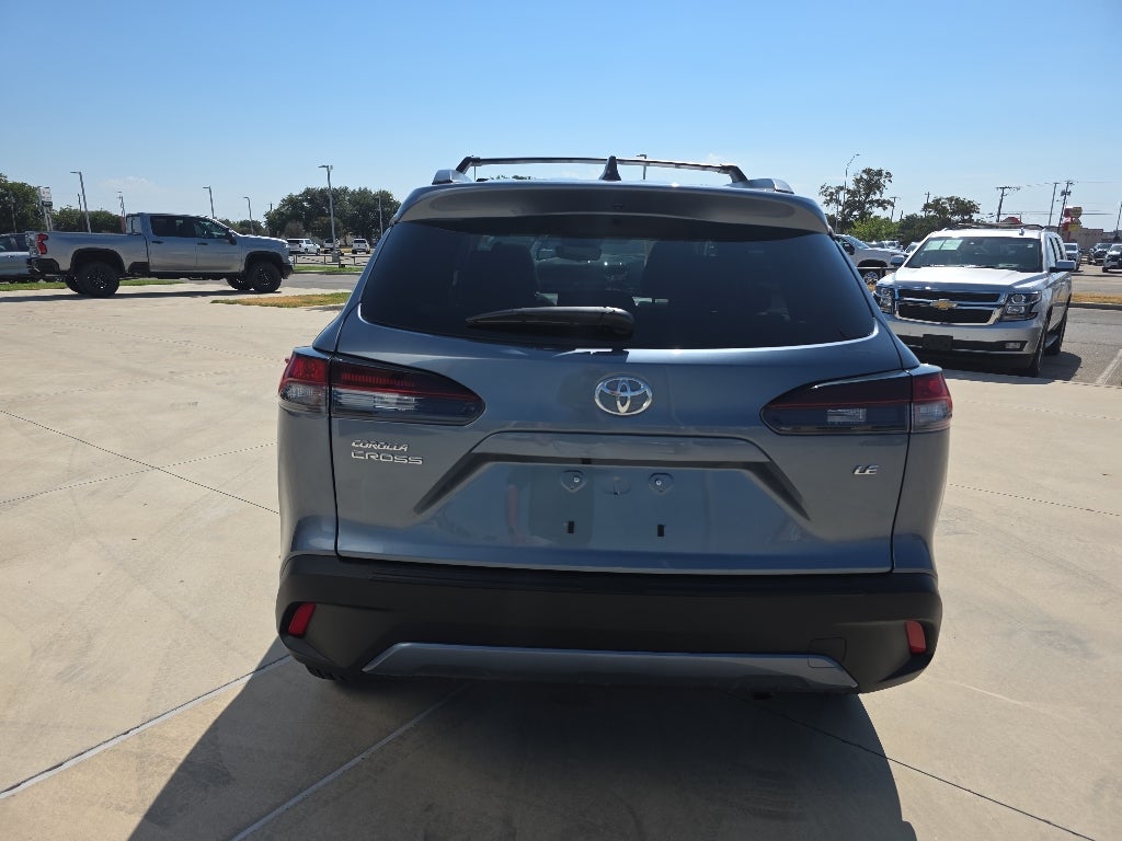 2026 Toyota Corolla Cross LE