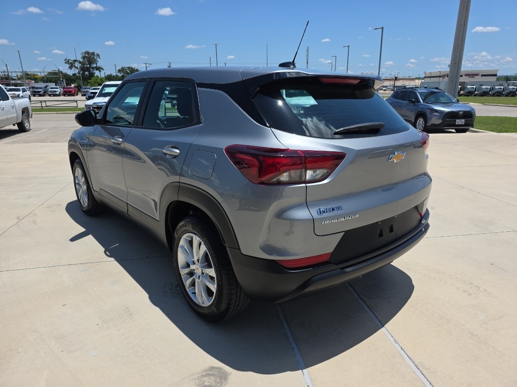 2023 Chevrolet TrailBlazer LS