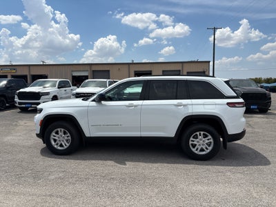 2025 Jeep Grand Cherokee GRAND CHEROKEE LAREDO 4X4