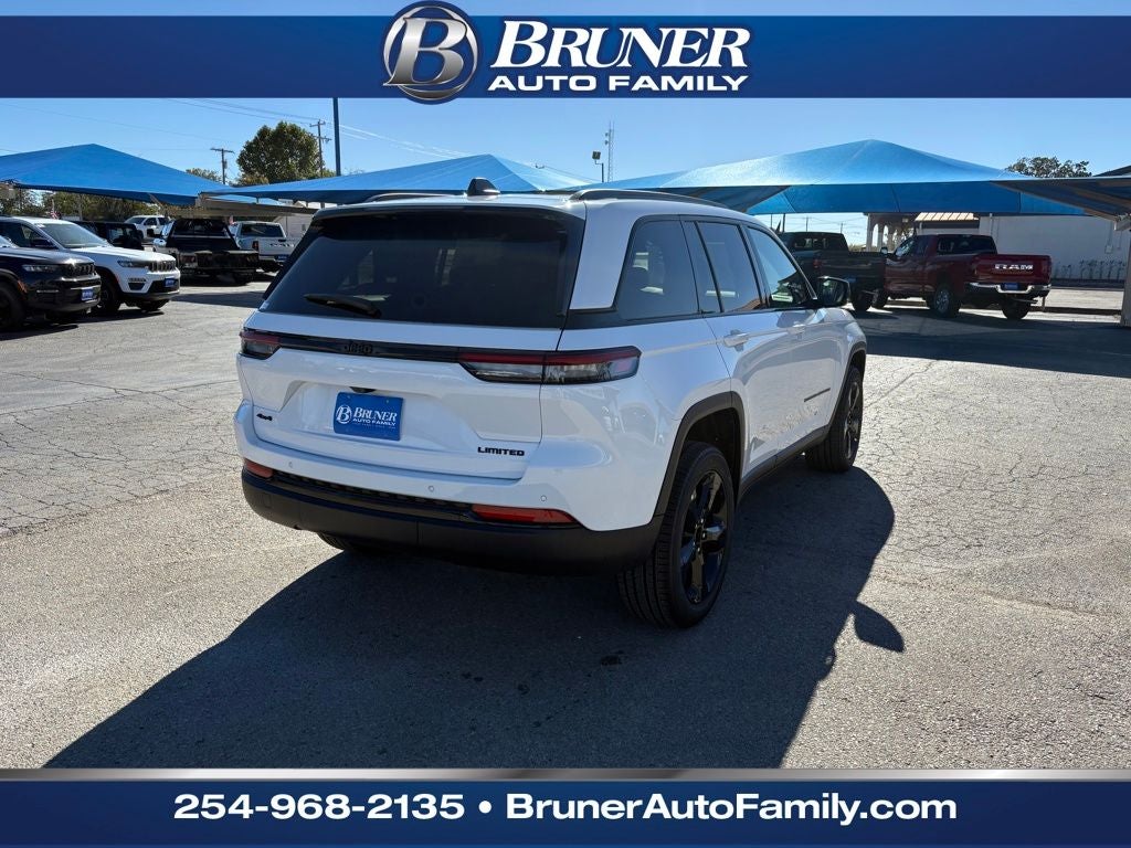 2025 Jeep Grand Cherokee GRAND CHEROKEE LIMITED 4X4