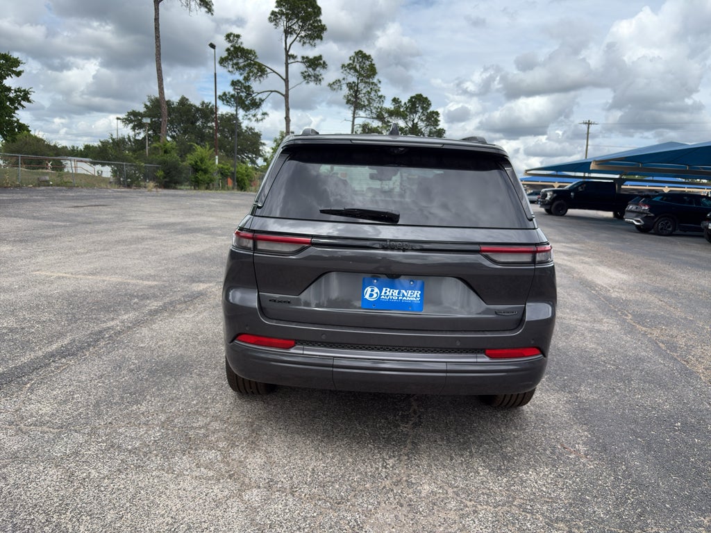 2026 Jeep Grand Cherokee GRAND CHEROKEE SUMMIT 4X4