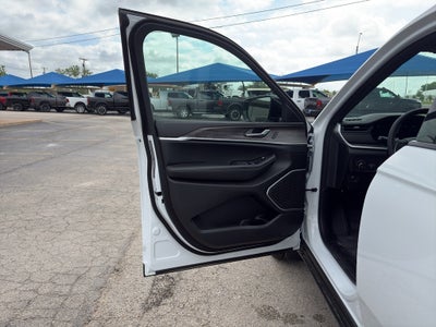 2026 Jeep Grand Cherokee GRAND CHEROKEE L LIMITED 4X2