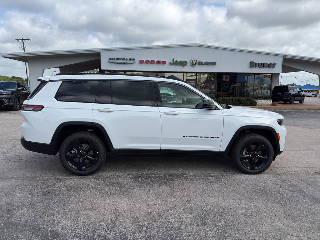 2026 Jeep Grand Cherokee GRAND CHEROKEE L LIMITED 4X2
