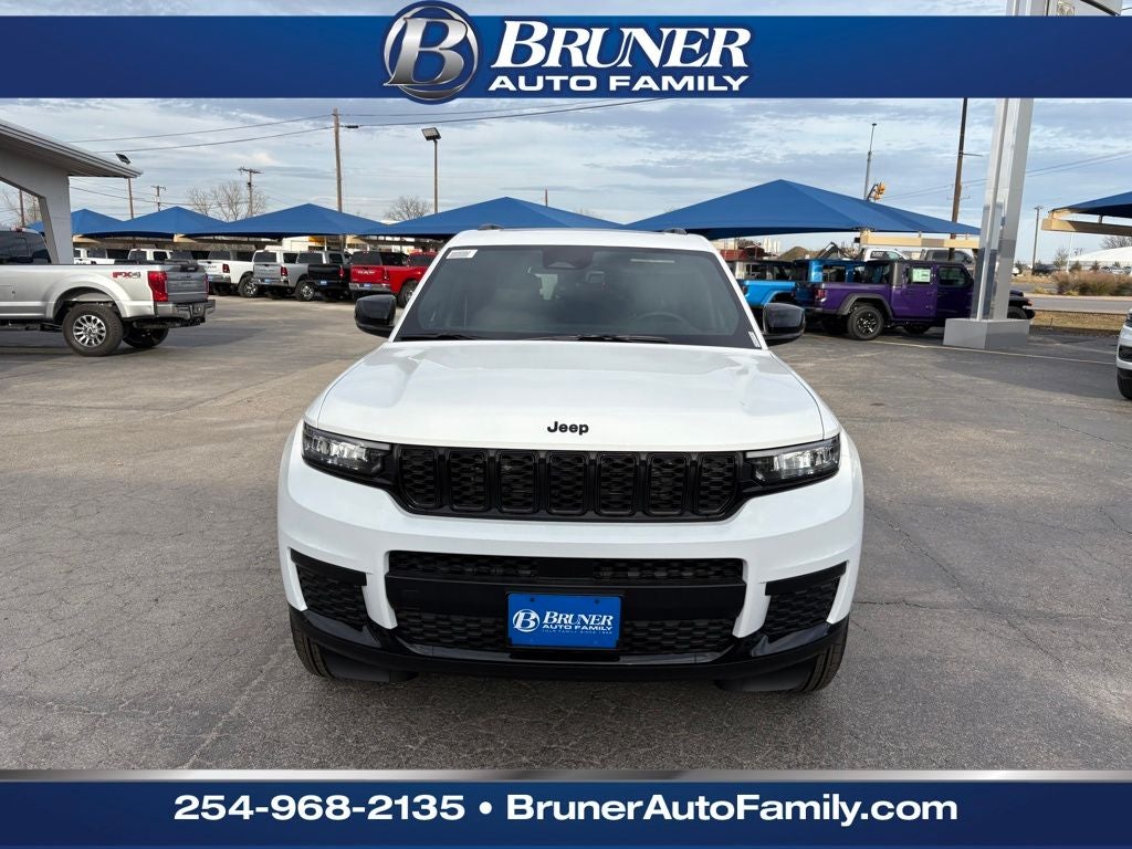 2025 Jeep Grand Cherokee GRAND CHEROKEE L ALTITUDE X 4X4