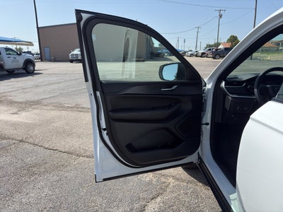 2026 Jeep Grand Cherokee GRAND CHEROKEE L LAREDO 4X4