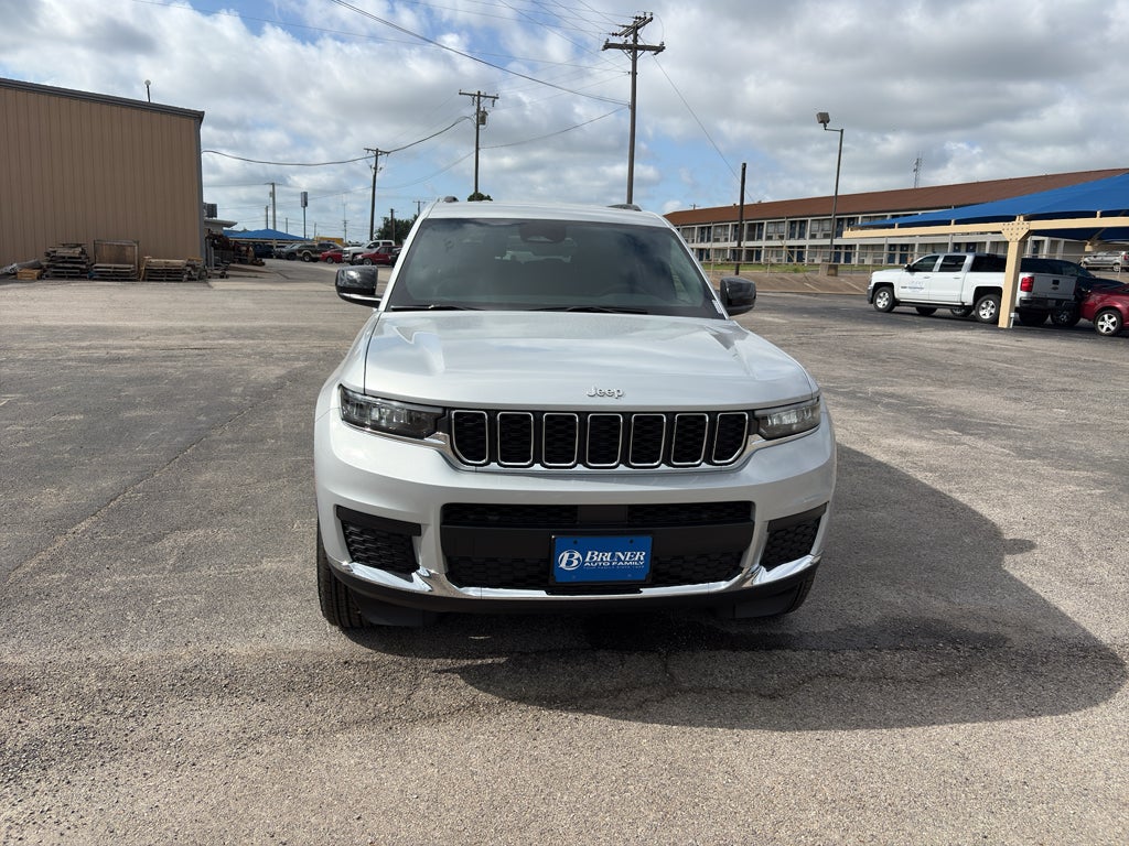 2026 Jeep Grand Cherokee GRAND CHEROKEE L LAREDO 4X4