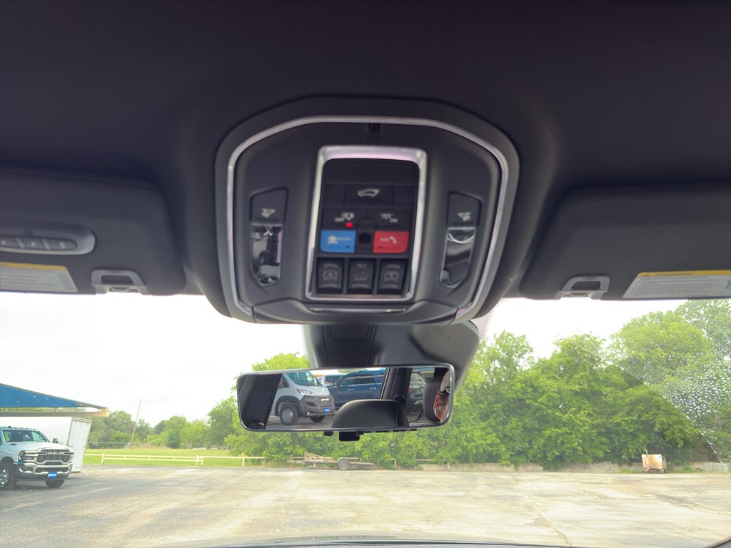 2026 Jeep Grand Cherokee GRAND CHEROKEE L LIMITED RESERVE 4X4