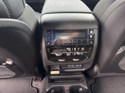2026 Jeep Grand Cherokee GRAND CHEROKEE L LIMITED RESERVE 4X4