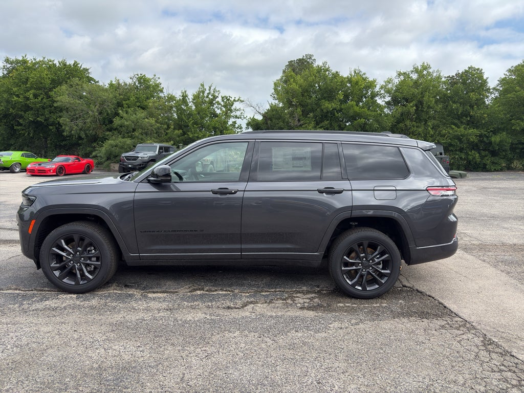 2026 Jeep Grand Cherokee GRAND CHEROKEE L LIMITED RESERVE 4X4