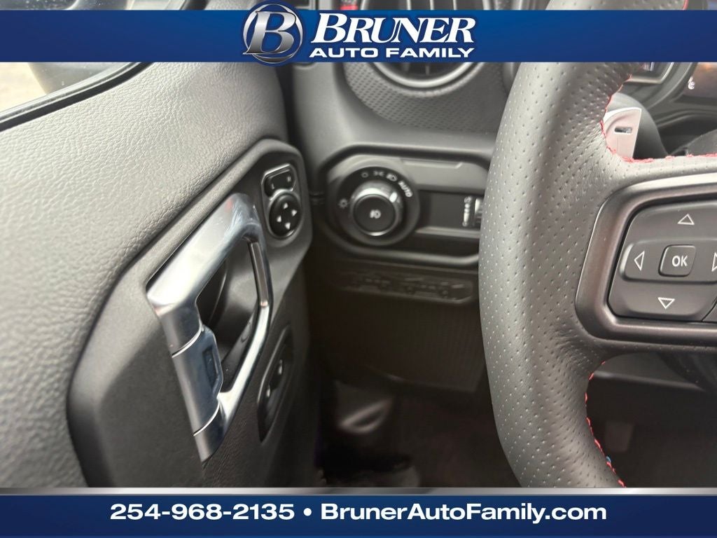 2026 Jeep Wrangler WRANGLER 4-DOOR MOAB 392