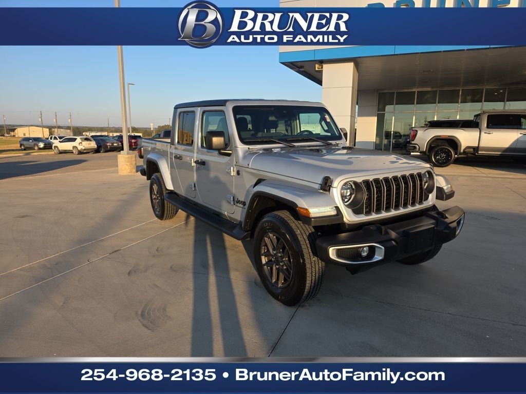 2024 Jeep Gladiator Sport S